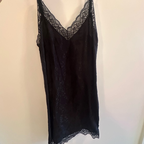 Urban Outfitters Dresses & Skirts - Urban outfitters black lace mini dress NWO TAG